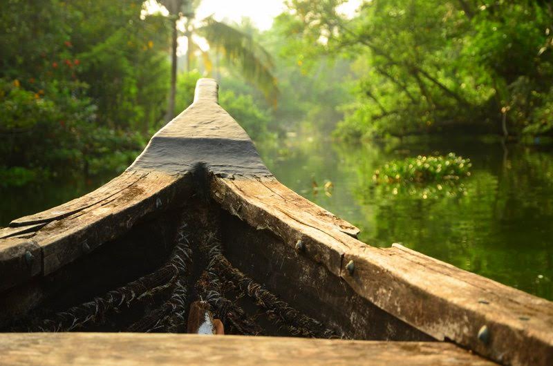 Łódź na Kerala Backwaters