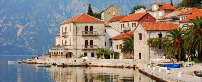 Zwiedzanie Czarnogóry - Perast
