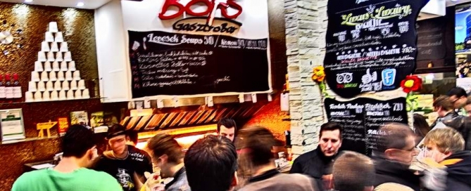 Kolejka po mózg - fast food po węgiersku