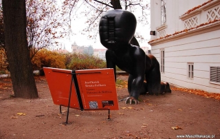 Praga informacje praktyczne - rzeźby na Kampie