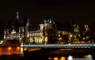 Paryż po zamachach