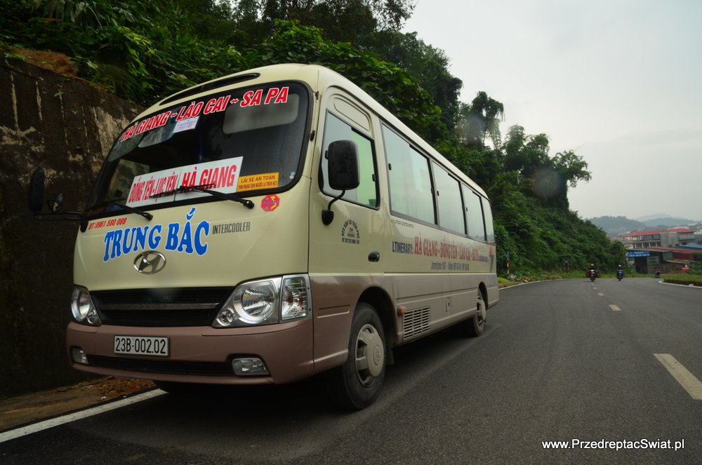 autobus z Sapy do Ha Giang