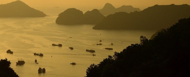 cat ba i widok na Ha Long