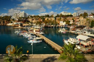 Fajne miejsca na Riwierze Tureckiej na wakacje - Antalya